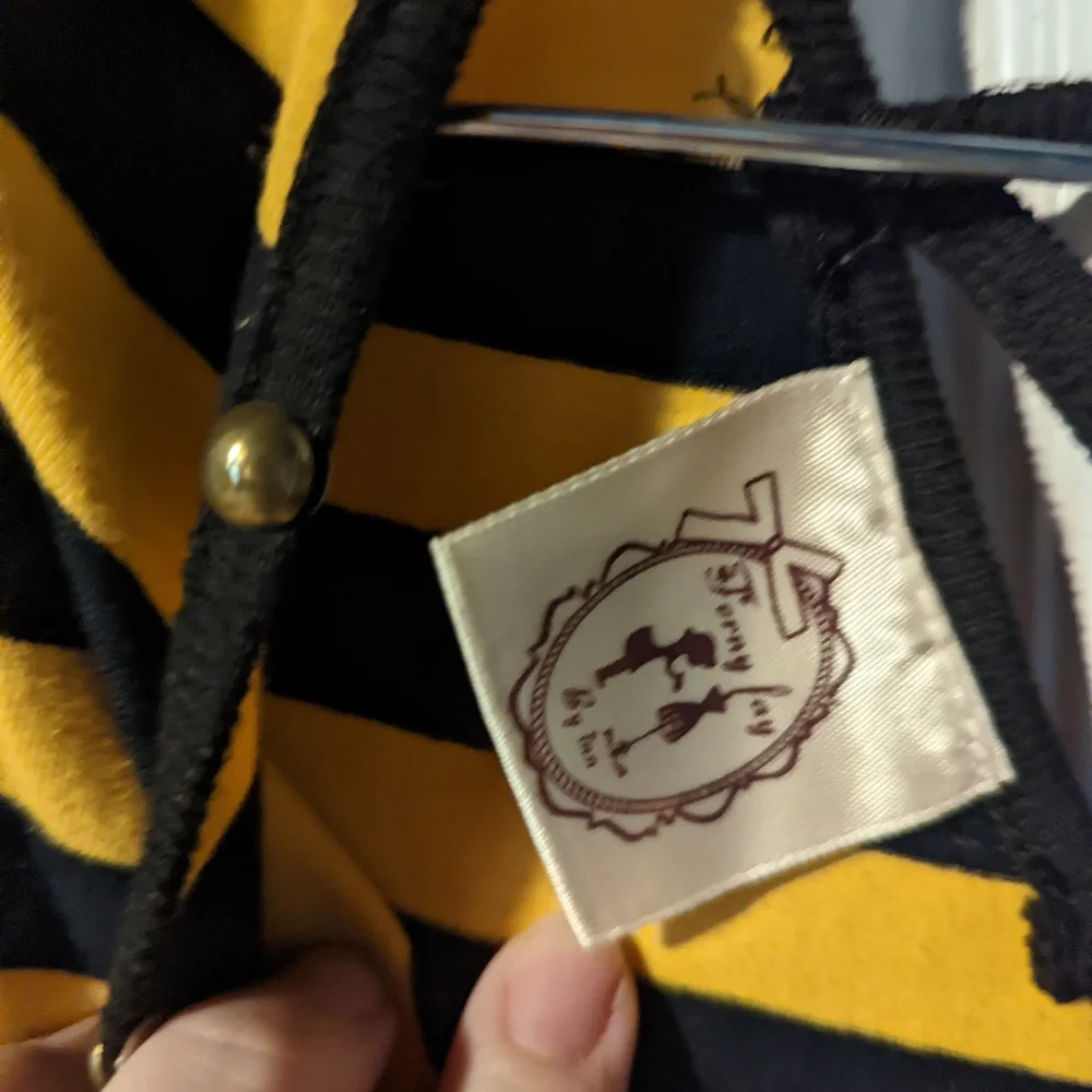 Dress - Picture 3 of 4